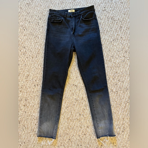 *3 for $9* F21 Ombre Jeans Waist-27, Rise-11, Inseam-25 - Picture 1 of 11